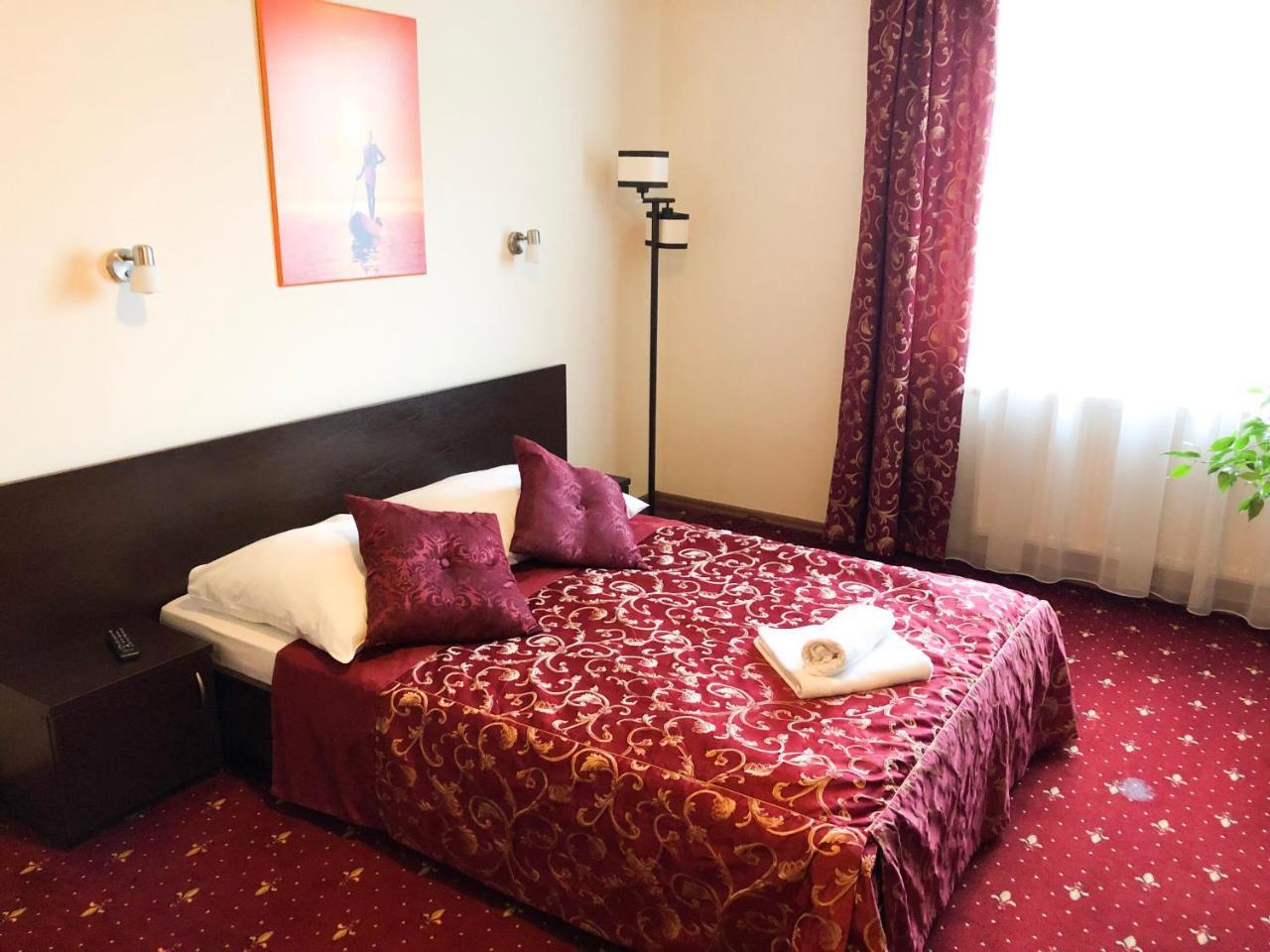 Hotel Korona Rzeszow Exterior photo